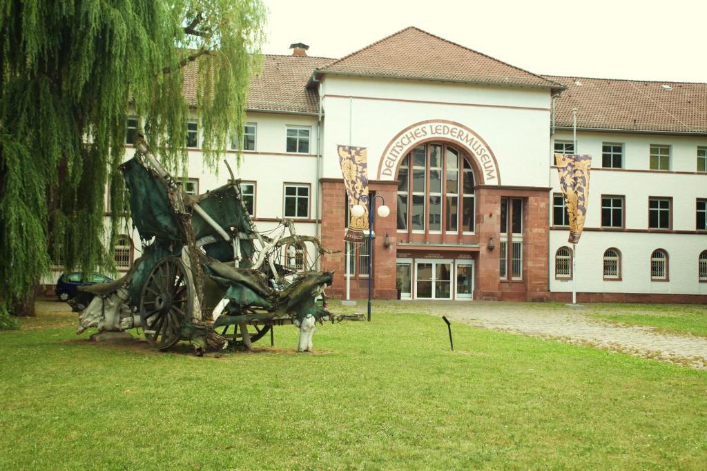 Hotel Am Ledermuseum Offenbach am Main Exterior photo